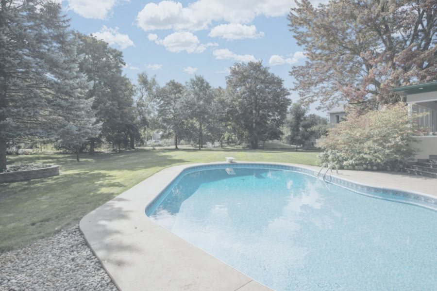 The pool in winter