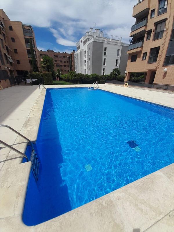 Private pool after service by Piscinas D'Martinez